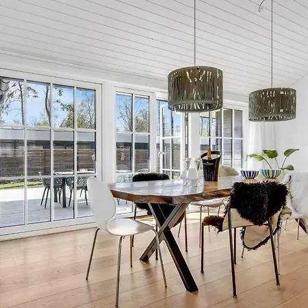 Ferienhaus 3 Bedroom Beautiful In